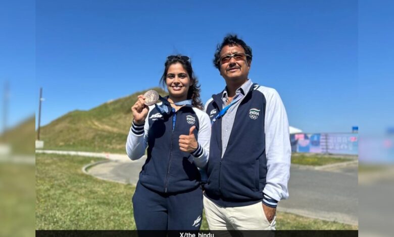 Double Olympic Medallist Manu Bhaker Opens Up on Coach Jaspal Rana's future