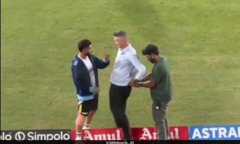 Virat Kohli, Kevin Pietersen's Animated Chat Over Knee Injury Leaves Fans Wondering. Watch